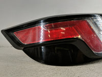 2016-2018 Land Rover Range Rover Evoque Tail Light Assembly Driver Left OEM Fits Fits 2016 2017 2018 OEM Used Auto Parts - O