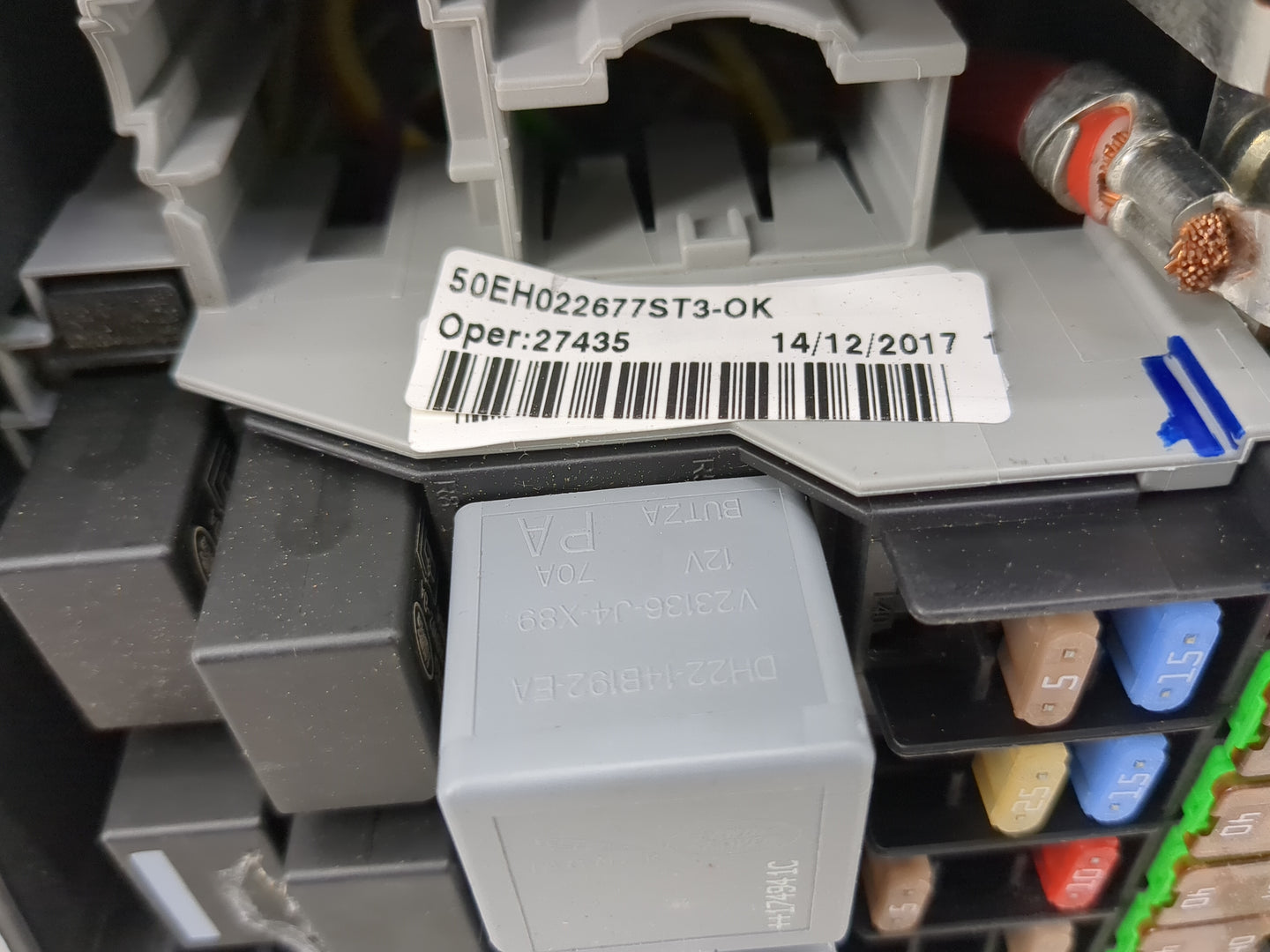 2012-2017 Land Rover Range Rover Evoque Fusebox Fuse Box Panel Relay Module P/N:BJ3214A076 Fits Fits 2012 2013 2014 2015 201