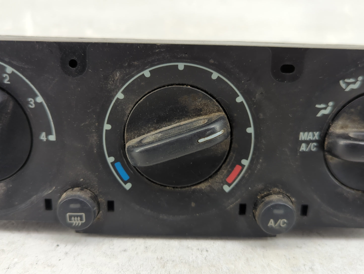 2016-2017 Land Rover Range Rover Evoque Climate Control Module Temperature AC/Heater Replacement P/N:1116 1F-18 Fits OEM Use