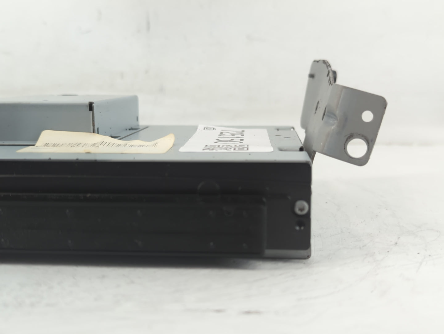 2013-2019 Land Rover Range Rover Evoque Radio AM FM Cd Player Receiver Replacement P/N:05440-1921075 Fits OEM Used Auto Part