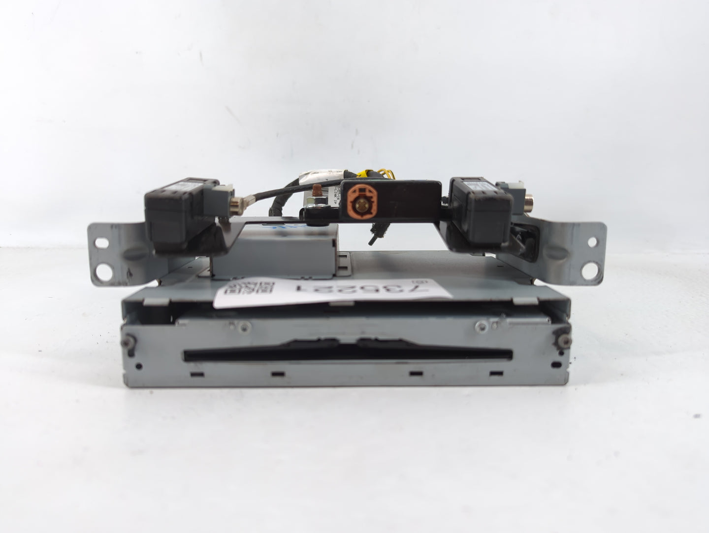 2016-2019 Land Rover Range Rover Evoque Am Fm Cd Player Radio Receiver - Oemusedautoparts1.com