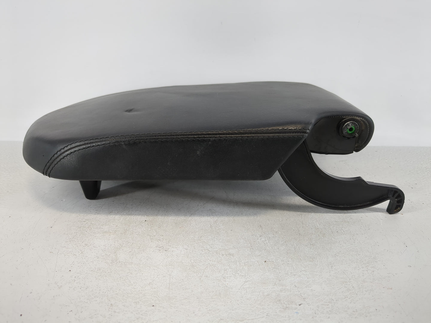 2014-2020 Land Rover Range Rover Sport Center Console Armrest Cover Lid Fits Fits 2014 2015 2016 2017 2018 2019 2020 OEM Use