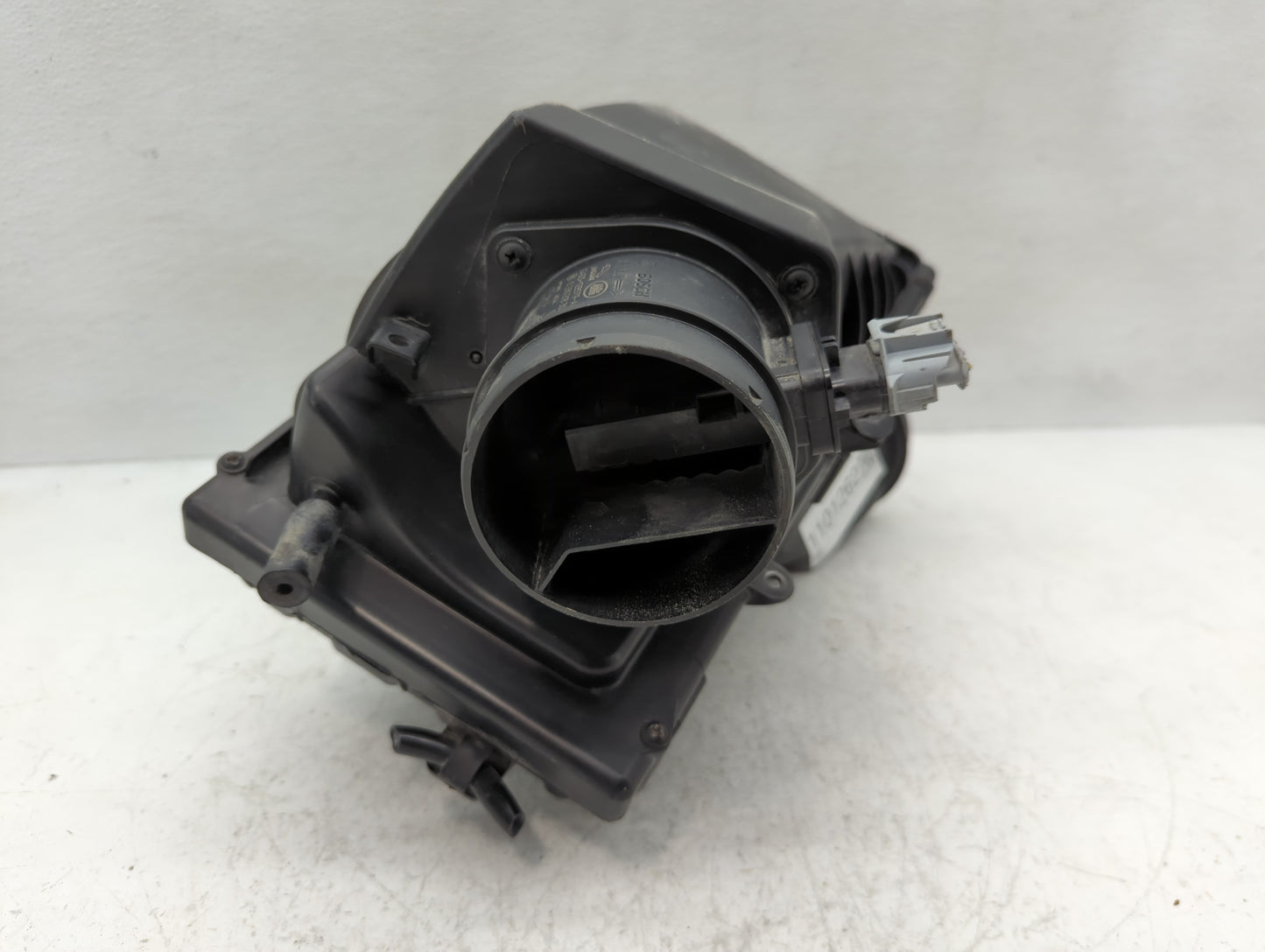 2016-2020 Land Rover Range Rover Sport Air Cleaner Intake-duct Hose Tube - Oemusedautoparts1.com