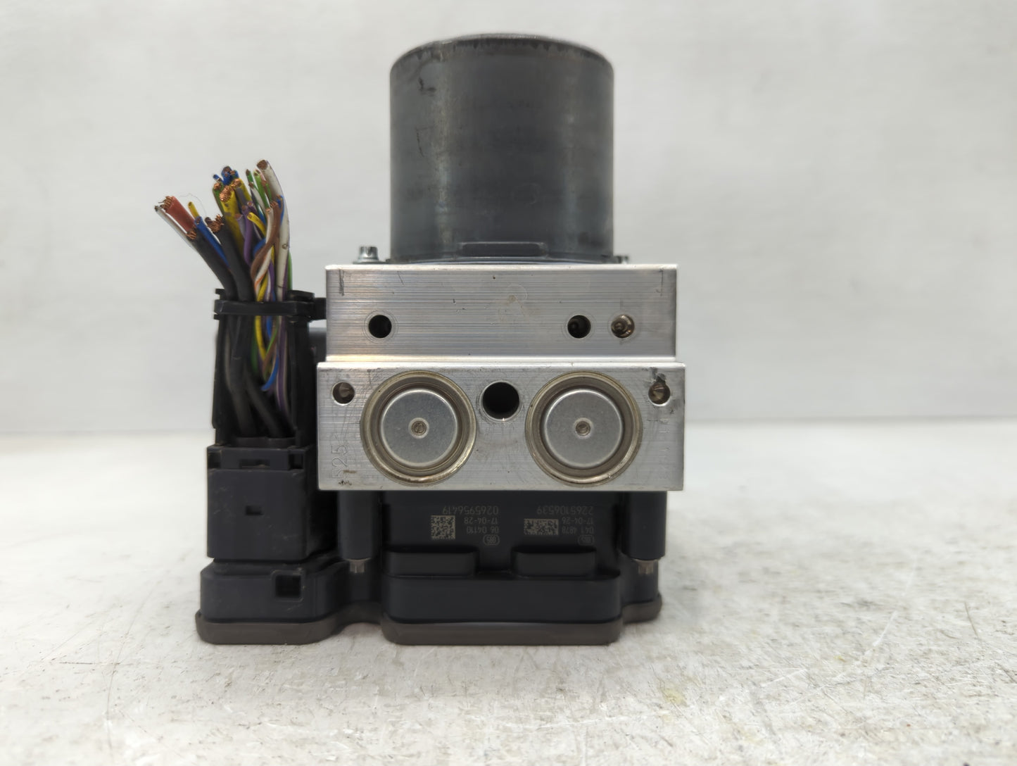 2017 Land Rover Range Rover Sport ABS Pump Control Module Replacement P/N:HPLA-14F447-AE Fits Fits 2018 OEM Used Auto Parts 