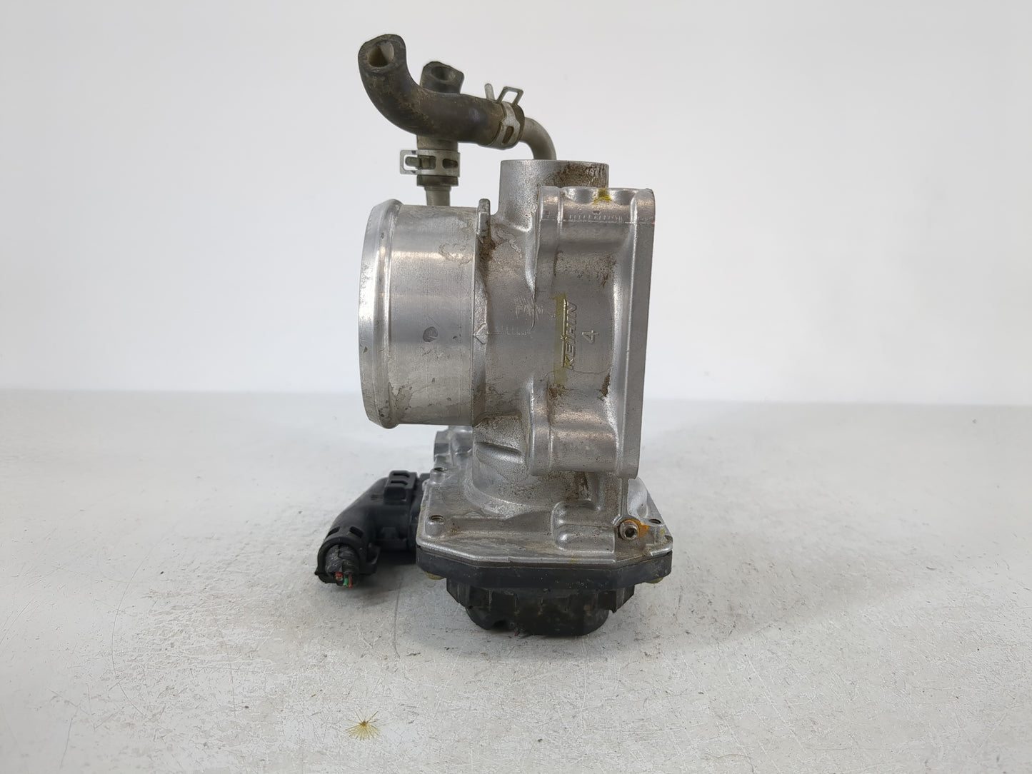 2016-2020 Land Rover Range Rover Sport Throttle Body P/N:GMG9A Fits Fits 2016 2017 2018 2019 2020 OEM Used Auto Parts - Oemu
