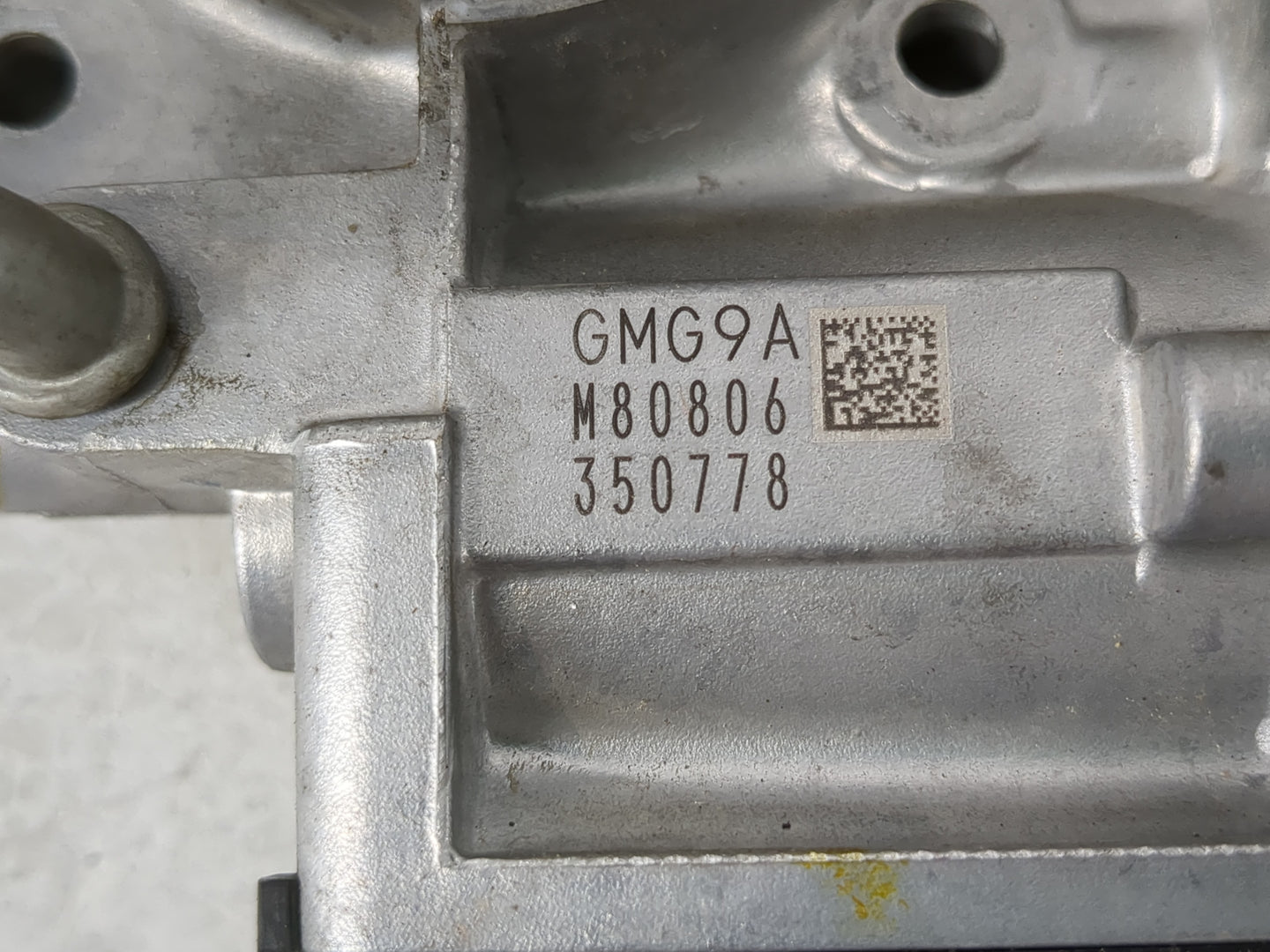 2016-2020 Land Rover Range Rover Sport Throttle Body P/N:GMG9A Fits Fits 2016 2017 2018 2019 2020 OEM Used Auto Parts - Oemu