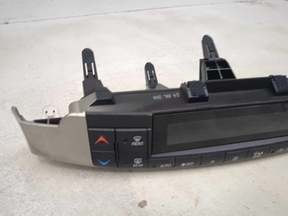 2014-2017 Lexus Ct200h Climate Control Module Temperature AC/Heater Replacement P/N:55900-76110 4J08 Fits Fits 2014 2015 201