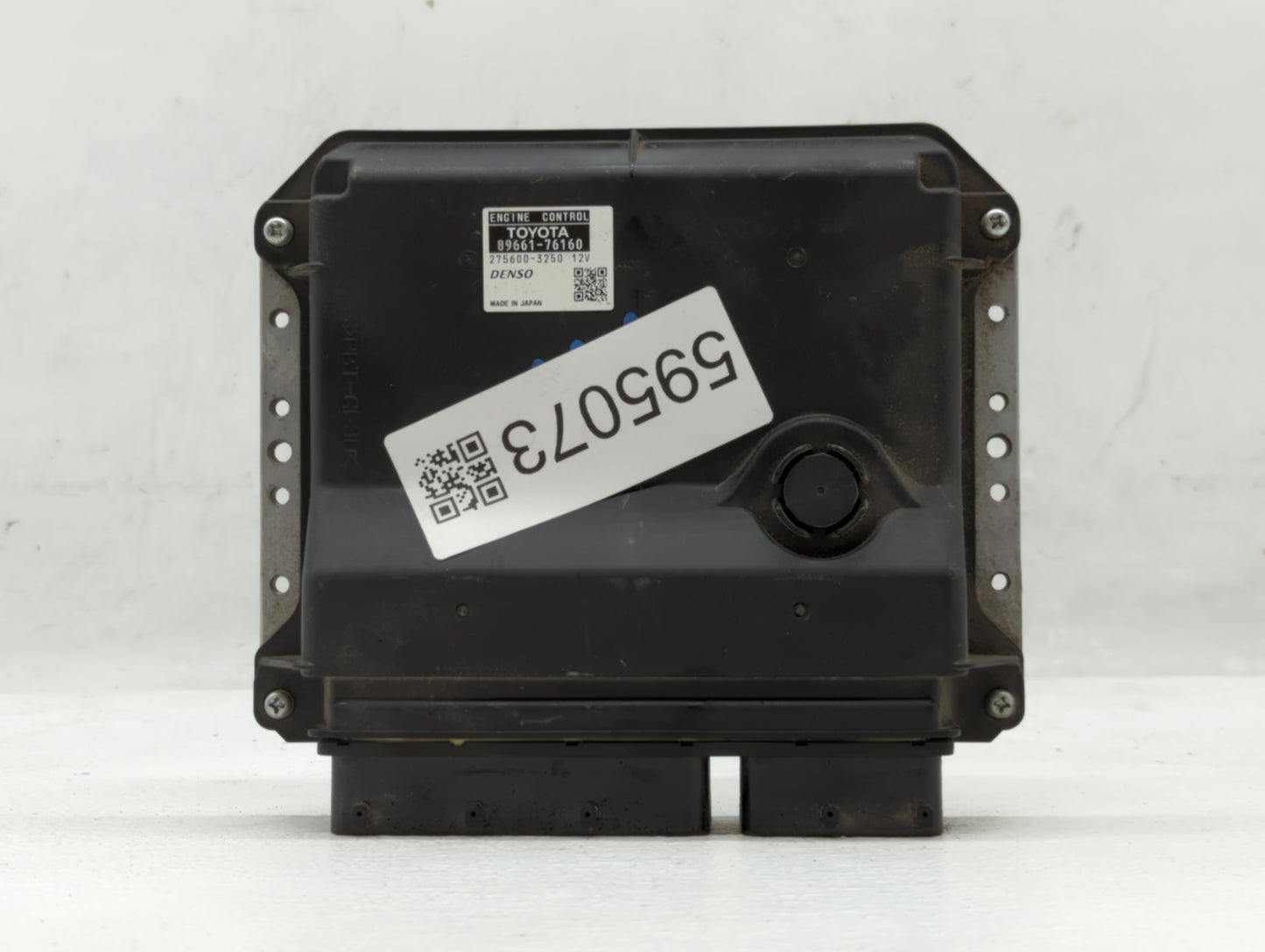 2015-2017 Lexus Ct200h PCM Engine Control Computer ECU ECM PCU OEM P/N:89661-76160 Fits Fits 2015 2016 2017 OEM Used Auto Pa