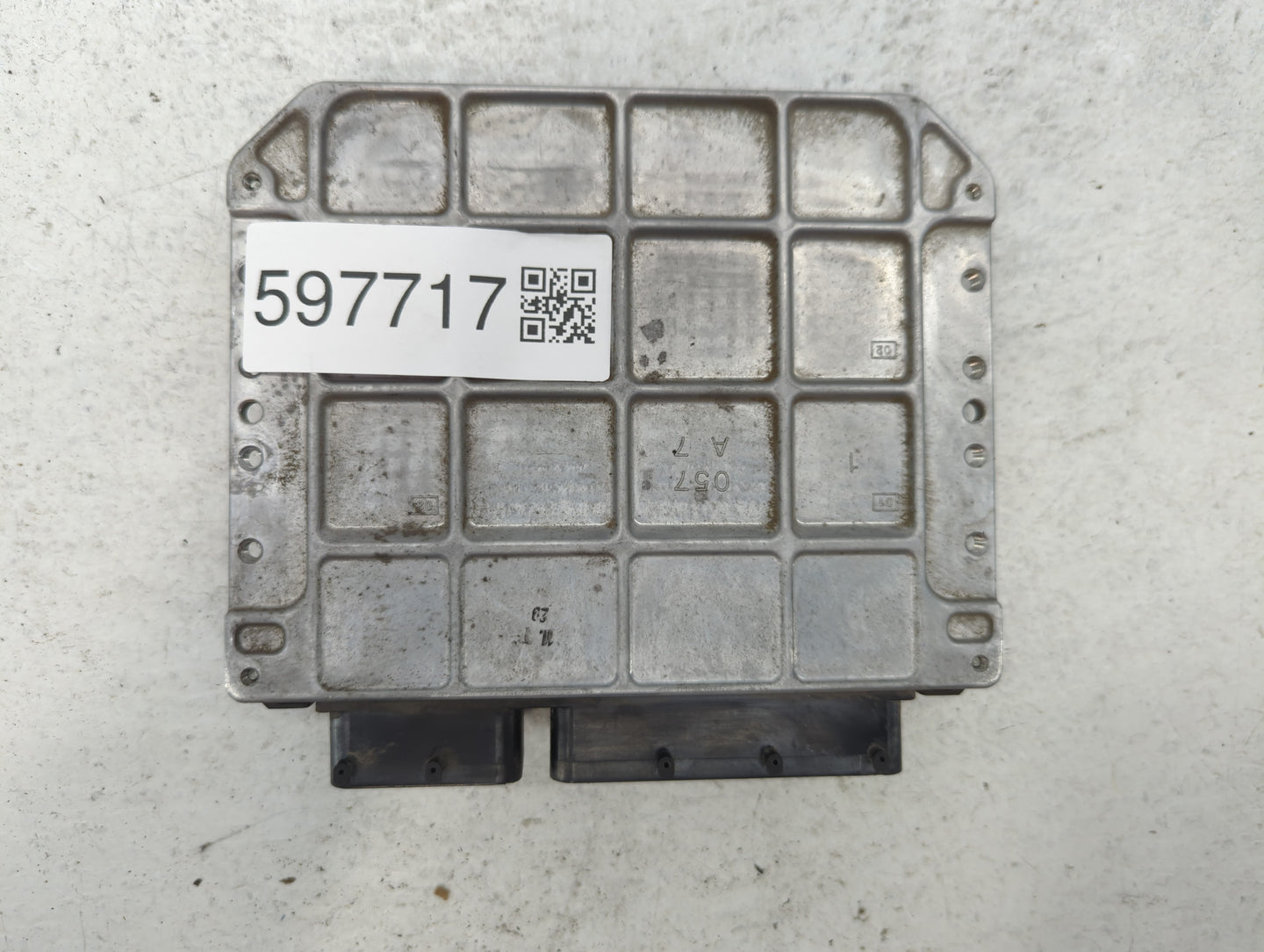 2015-2017 Lexus Ct200h PCM Engine Control Computer ECU ECM PCU OEM P/N:89661-76161 Fits Fits 2015 2016 2017 OEM Used Auto Pa