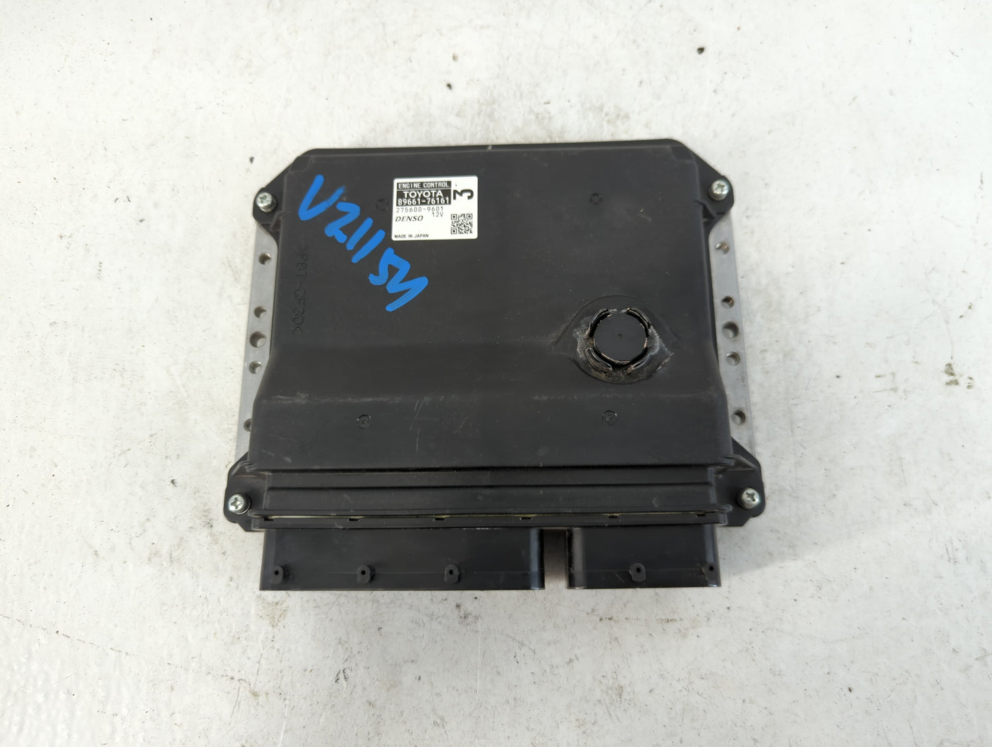 2015-2017 Lexus Ct200h PCM Engine Control Computer ECU ECM PCU OEM P/N:89661-76161 Fits Fits 2015 2016 2017 OEM Used Auto Pa