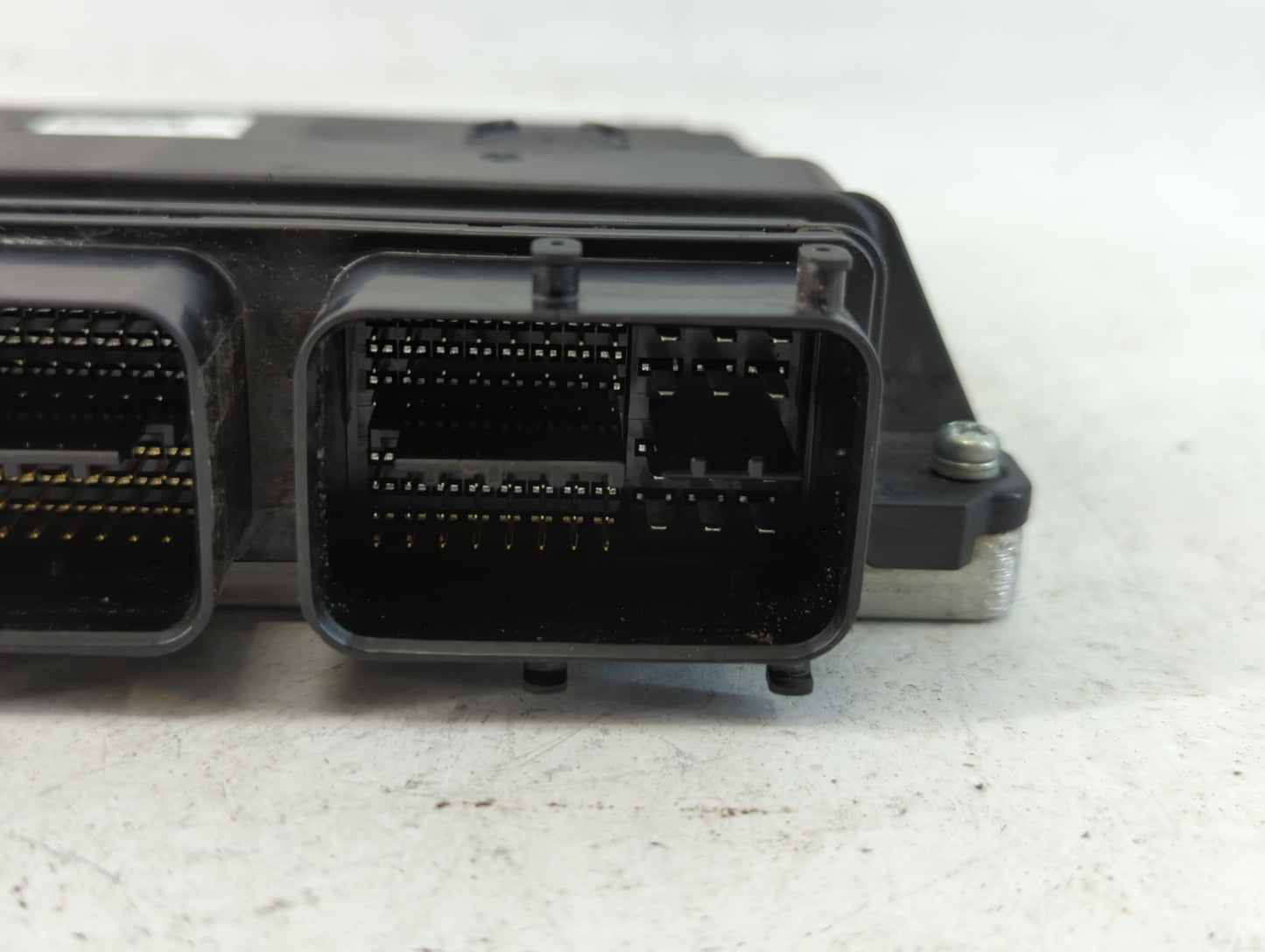 2015-2017 Lexus Ct200h PCM Engine Control Computer ECU ECM PCU OEM P/N:89661-76161 Fits Fits 2015 2016 2017 OEM Used Auto Pa