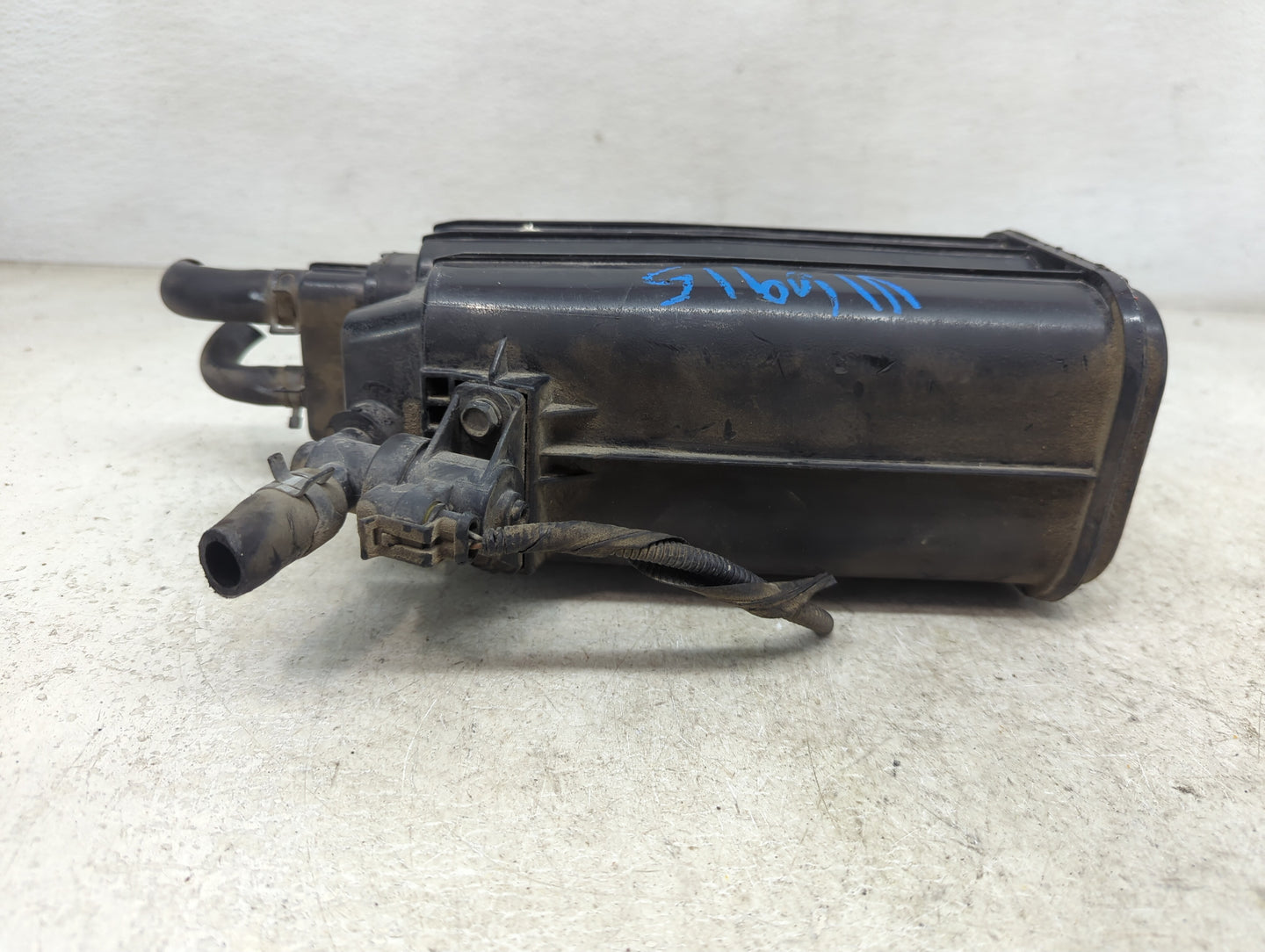 2017 Lexus Es300 Fuel Vapor Charcoal Canister - Oemusedautoparts1.com