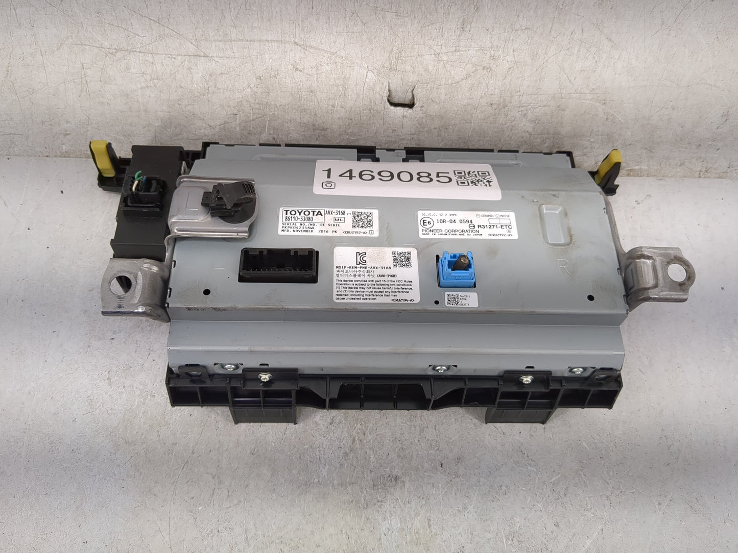2017-2018 Lexus Es350 Information Display Screen - Oemusedautoparts1.com