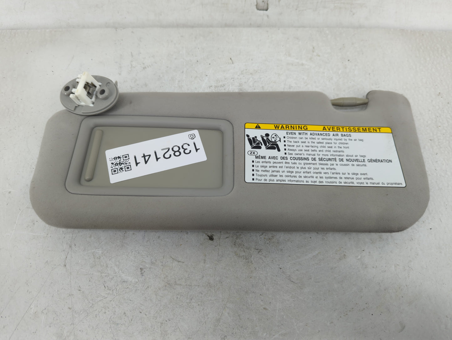 2016-2017 Lexus Is200t Sun Visor Shade Replacement Driver Left Mirror Fits Fits 2014 2015 2016 2017 2018 2019 OEM Used Auto 
