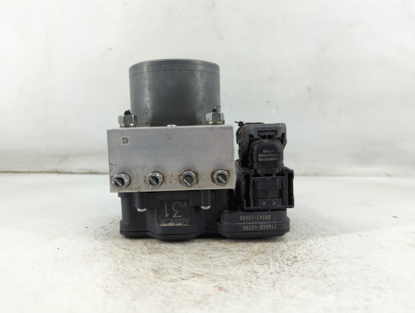 2017 Lexus Is200t ABS Pump Control Module Replacement P/N:89541-53400 116040-43590 Fits OEM Used Auto Parts - Oemusedautopar