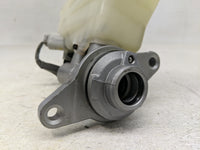 2017-2017 Lexus Is300 Brake Master Cylinder - Oemusedautoparts1.com