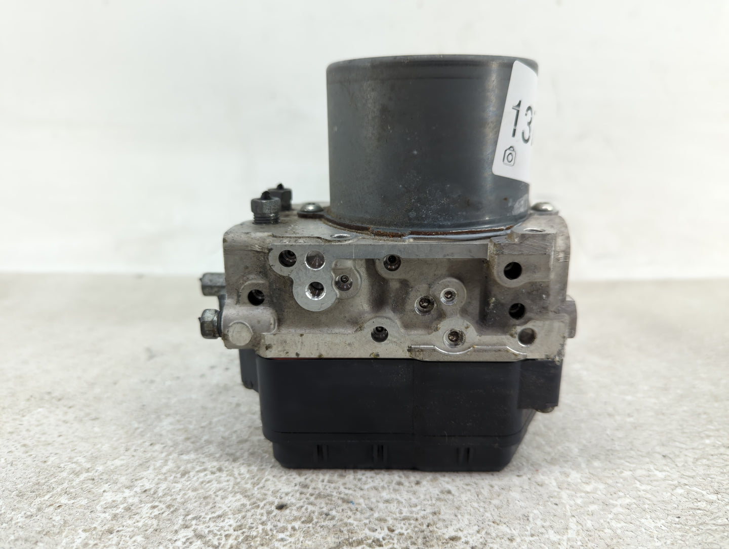 2016-2017 Lexus Is300 ABS Pump Control Module Replacement P/N:44540-53430 Fits Fits 2016 2017 OEM Used Auto Parts - Oemuseda