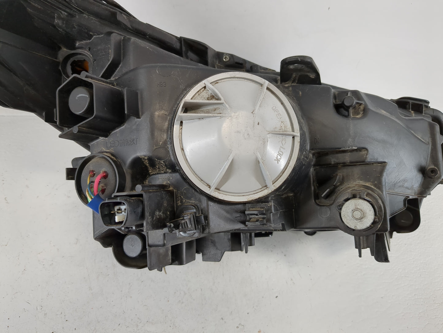 2015-2017 Lexus Nx200t Driver Left Oem Head Light Headlight Lamp - Oemusedautoparts1.com
