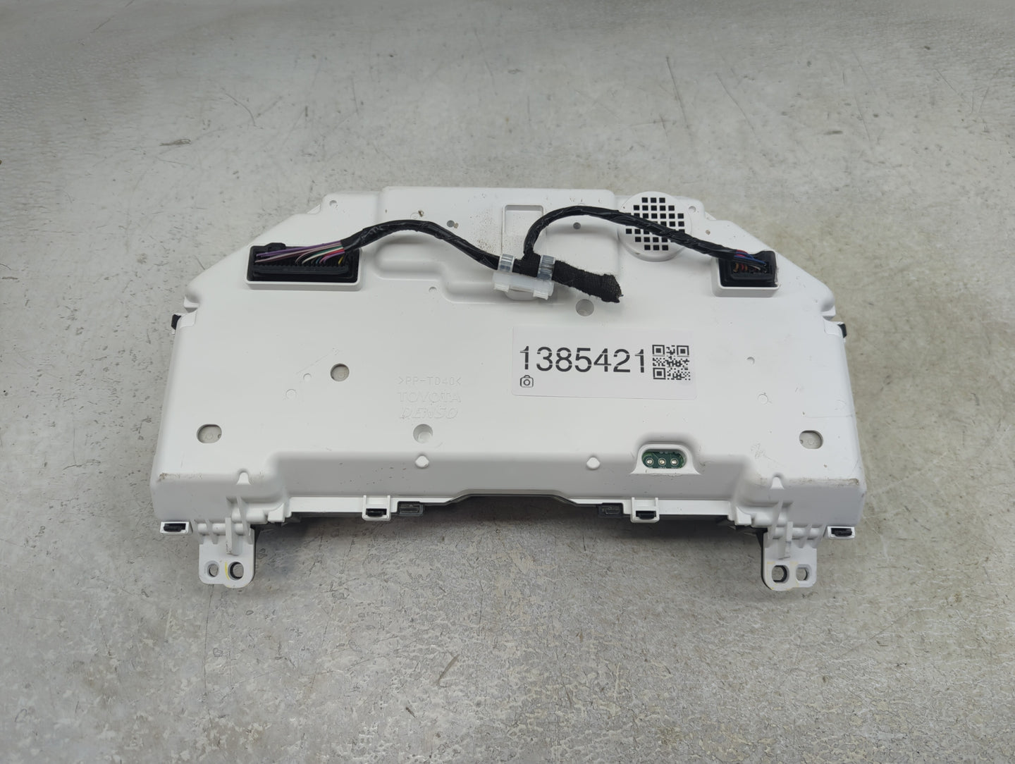 2015-2017 Lexus Nx200t Instrument Cluster Speedometer Gauges P/N:83800-78311 Fits Fits 2015 2016 2017 OEM Used Auto Parts - 