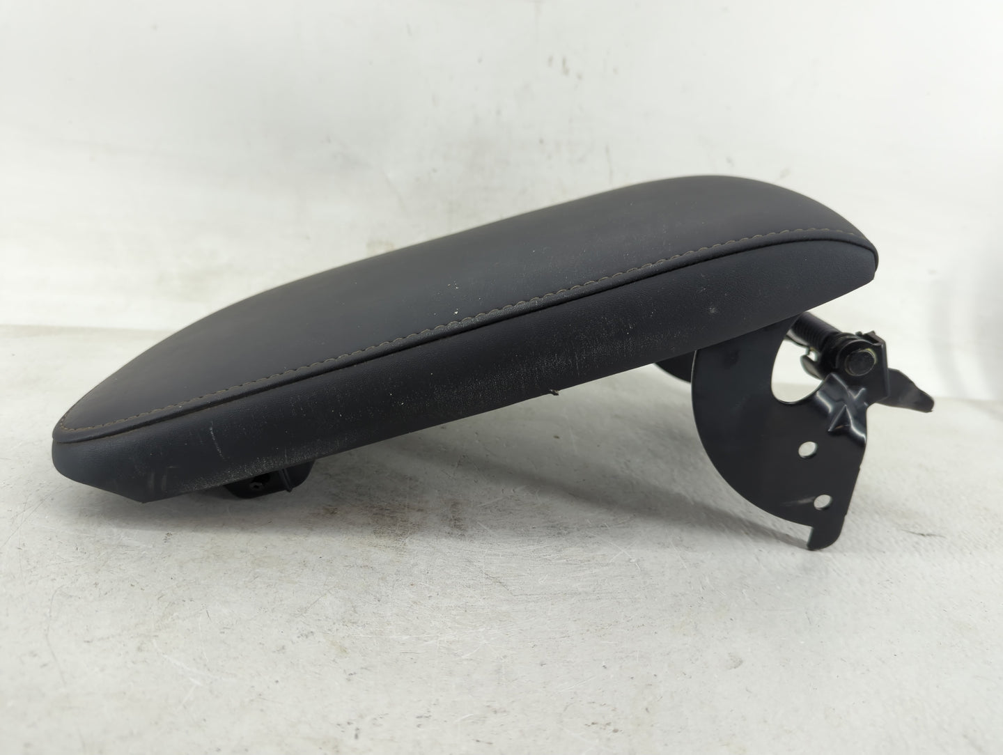 2017 Lexus Nx200t Center Console Armrest Cover Lid Fits OEM Used Auto Parts - Oemusedautoparts1.com