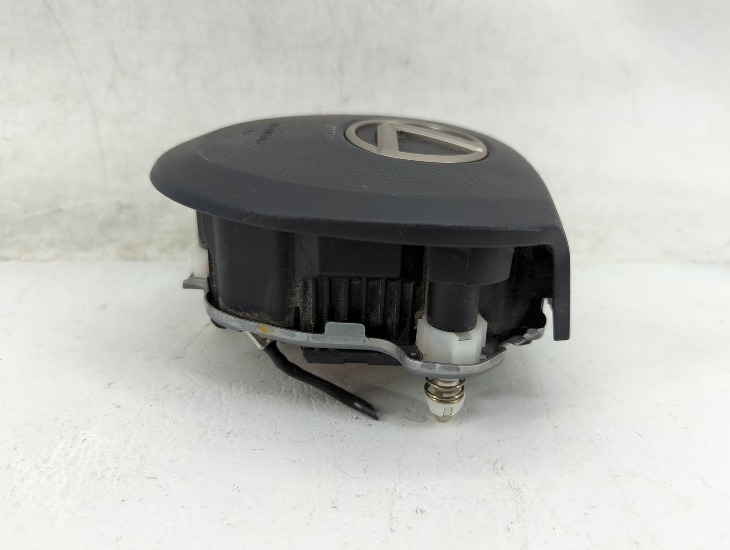 2015-2017 Lexus Nx200t Air Bag Driver Left Steering Wheel Mounted P/N:TG10A01003 Fits Fits 2015 2016 2017 2018 2019 2020 202