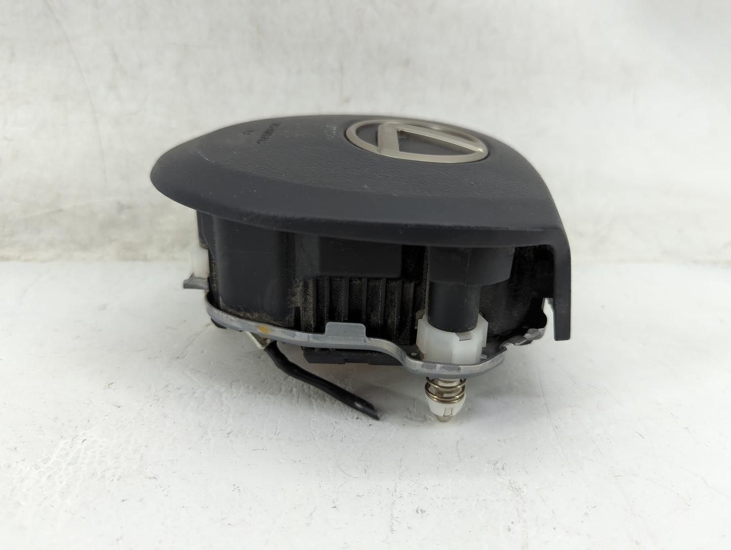 2015-2017 Lexus Nx200t Air Bag Driver Left Steering Wheel Mounted P/N:TG10A01003 Fits Fits 2015 2016 2017 2018 2019 2020 202