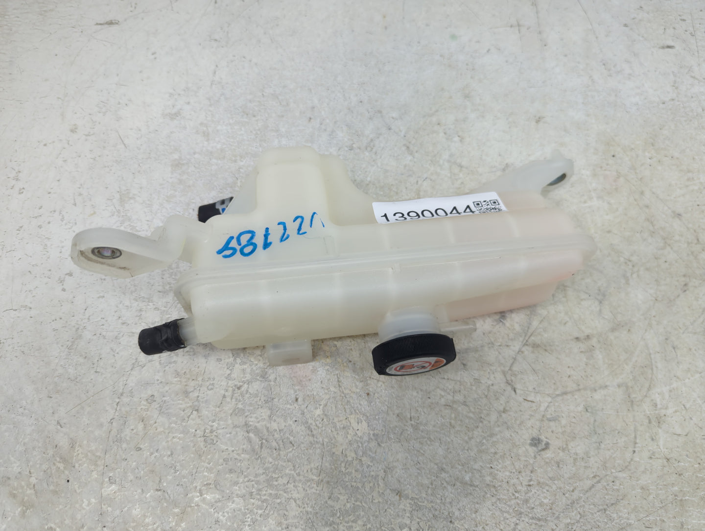 2015-2017 Lexus Nx200t Radiator Coolant Overflow Expansion Tank Bottle - Oemusedautoparts1.com