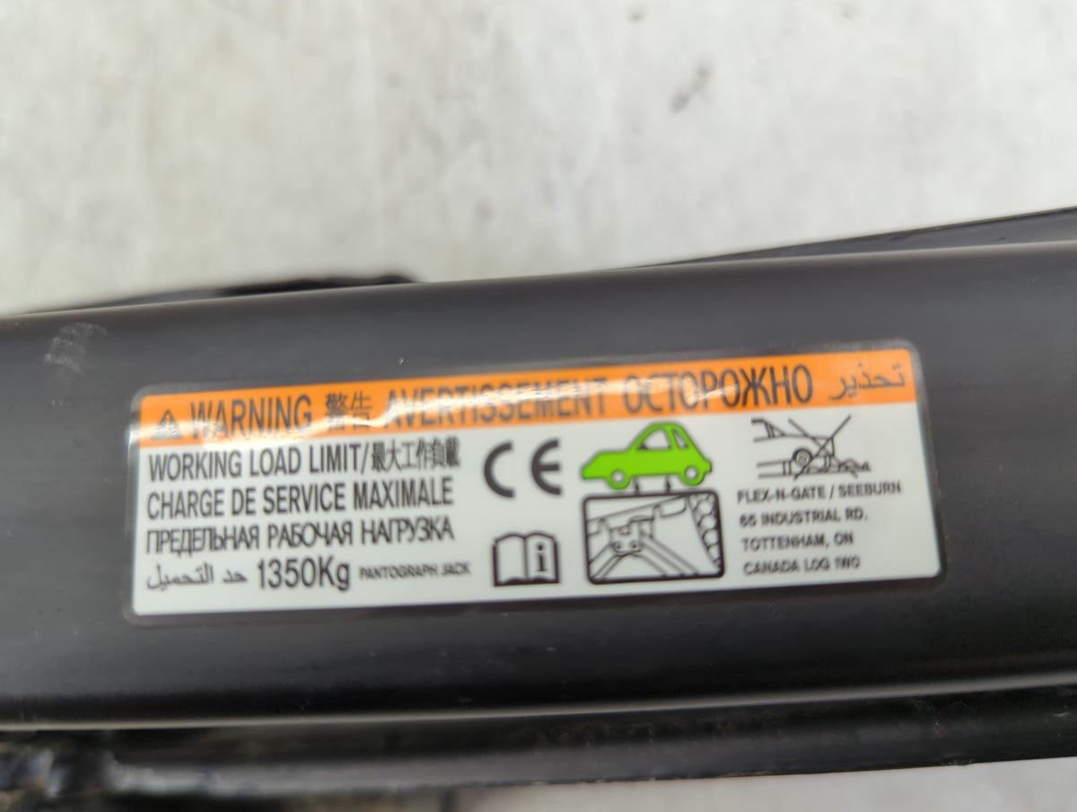 2017 Lexus Nx200t Spare Scissor Car Jack - Oemusedautoparts1.com
