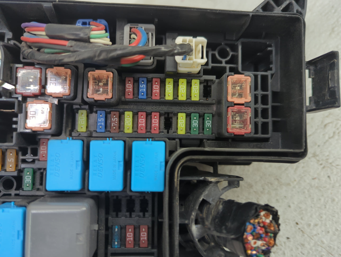 2015-2017 Lexus Nx200t Fusebox Fuse Box Panel Relay Module P/N:82662-78020 Fits Fits 2013 2014 2015 2016 2017 2018 2019 2020