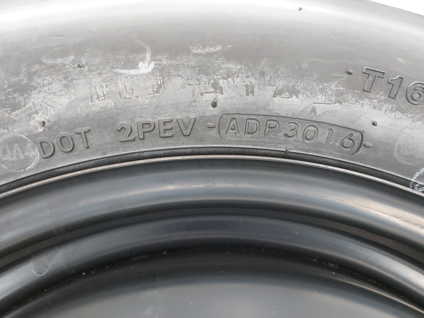 2015-2017 Lexus Nx200t Spare Donut Tire Wheel Rim Oem - Oemusedautoparts1.com