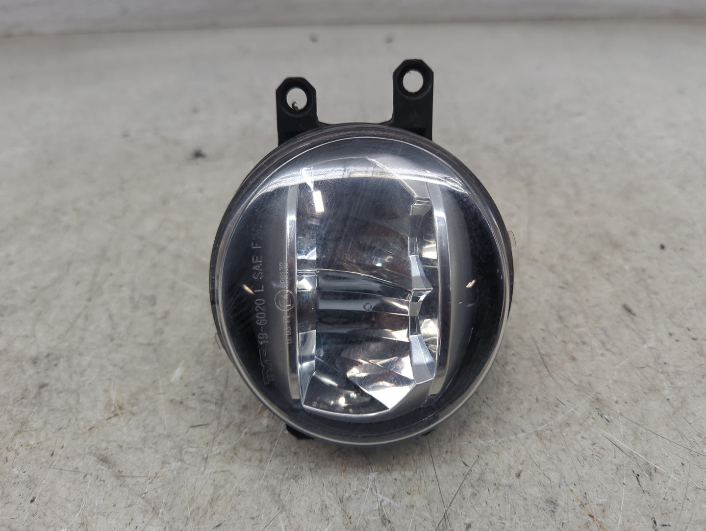 2015-2017 Lexus Nx200t Passenger Right Oem Front Light Lamp Black - Oemusedautoparts1.com