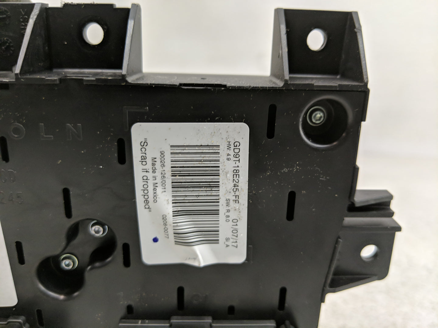 2017 Lincoln Continental Radio Control Panel - Oemusedautoparts1.com