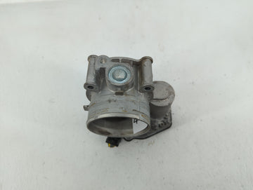 2017 Lincoln Continental Throttle Body P/N:AT4E-9F991-EL AT4E-EF, AT4E-ED Fits Fits 2011 2012 2013 2014 2015 2016 2018 2019 OEM Used Auto Parts