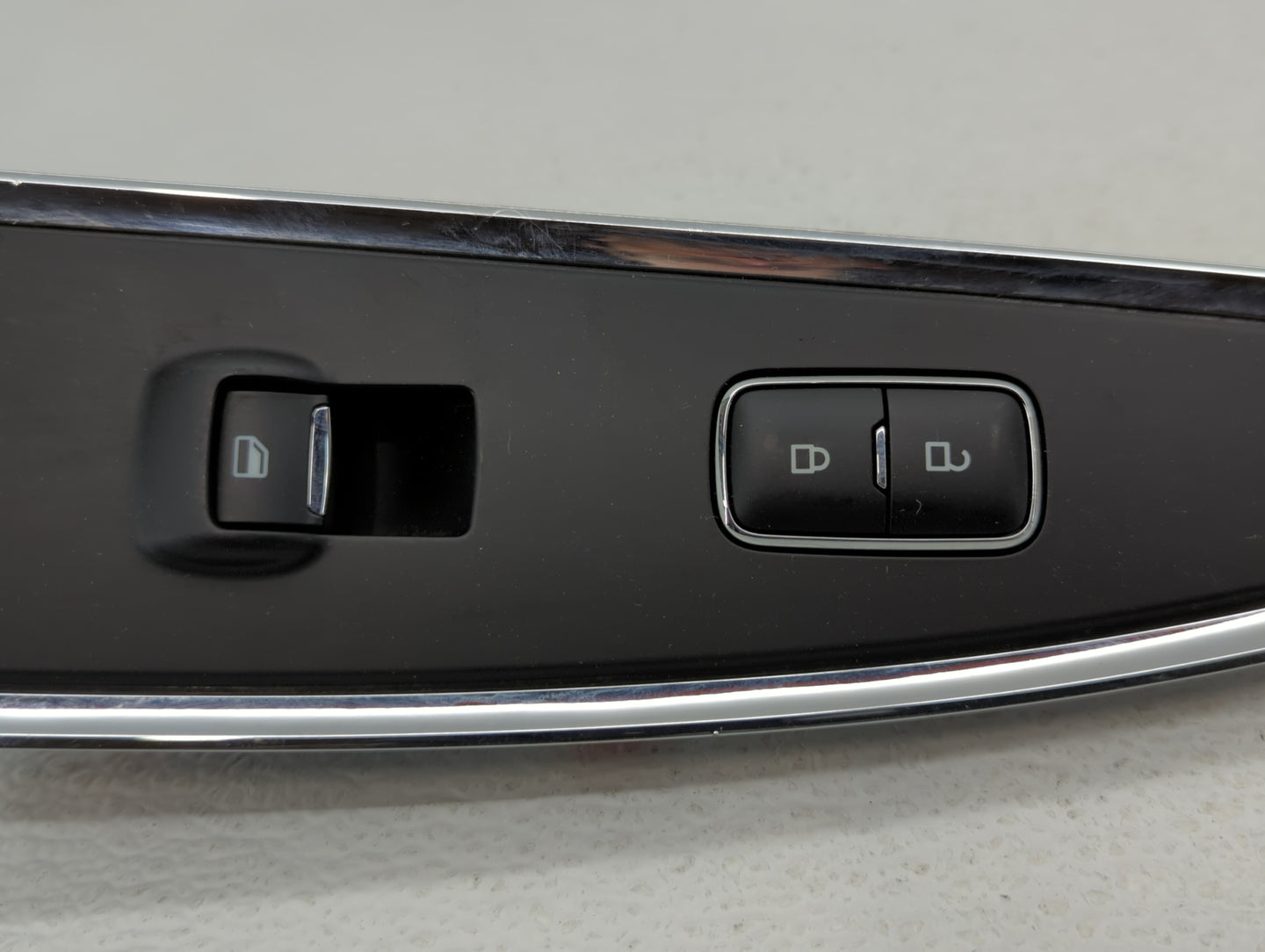 2017 Lincoln Continental Passenger Right Power Window Switch - Oemusedautoparts1.com