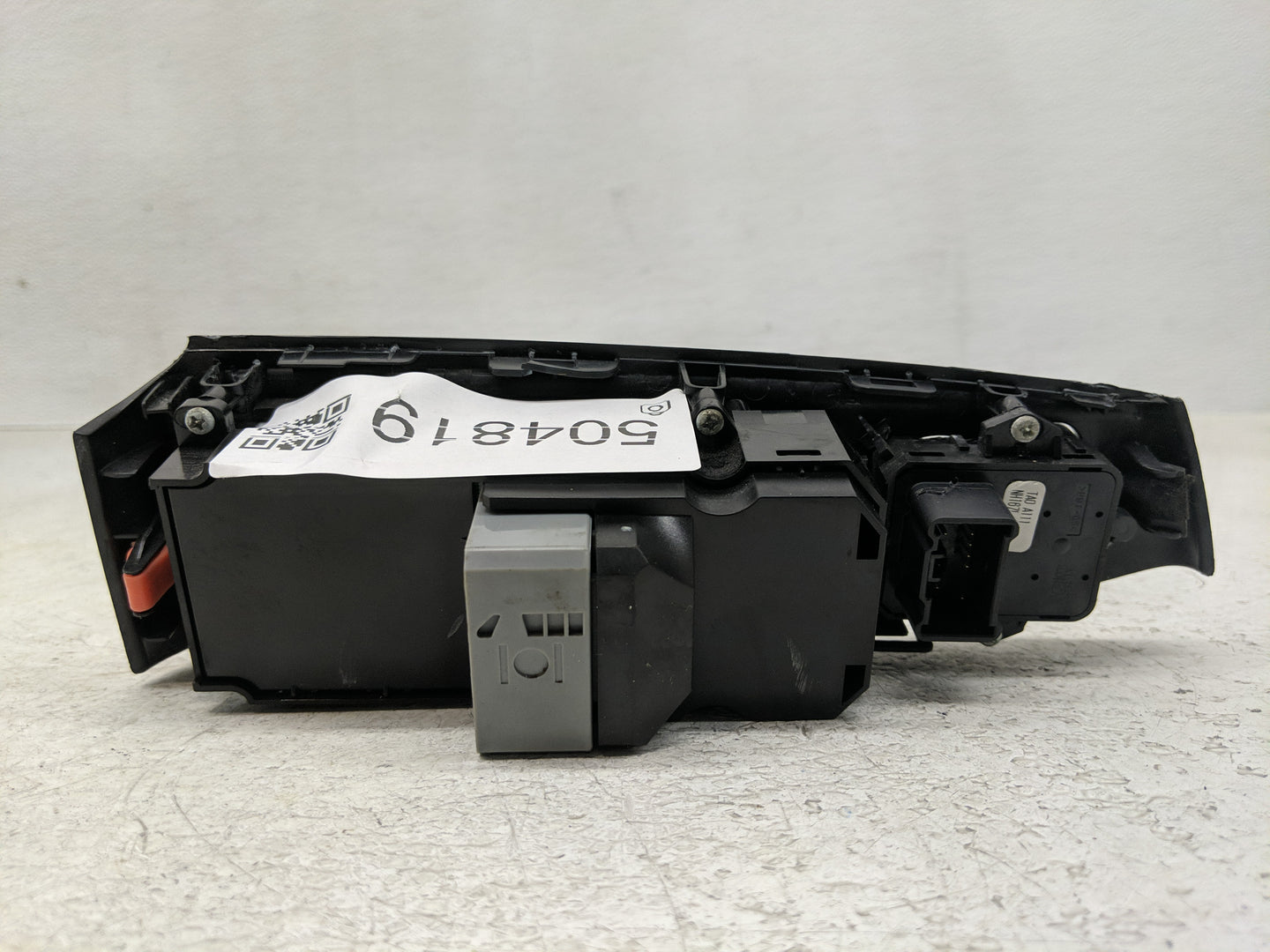 2017 Lincoln Continental Throttle Body P/N:GB8E-9F991-BC GB8E-9F991-BB Fits Fits 2015 2016 2018 2019 2020 OEM Used Auto Part