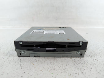 compare product 2017 Lincoln Continental Am Fm Cd Player Radio Receiver 510876