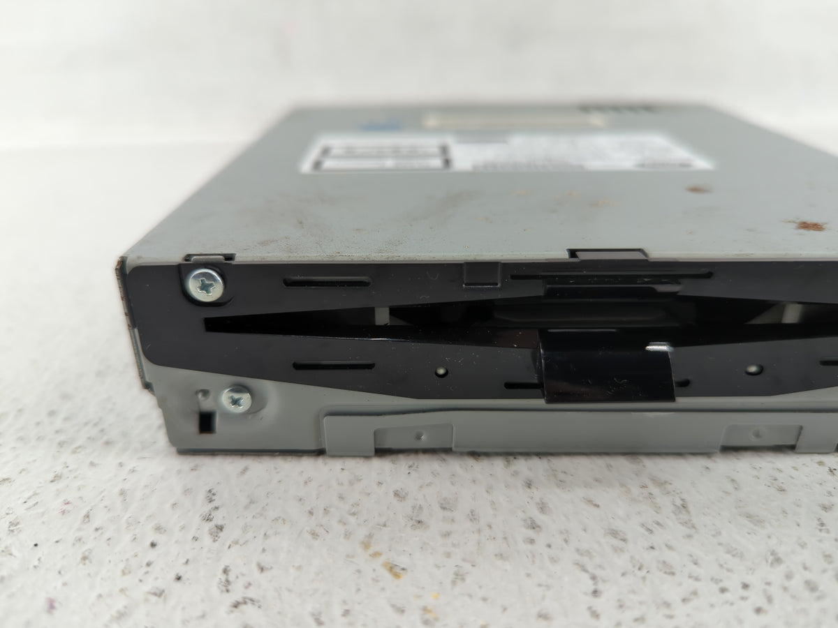2017 Lincoln Continental Am Fm Cd Player Radio Receiver 510876 - Oemusedautoparts1.com