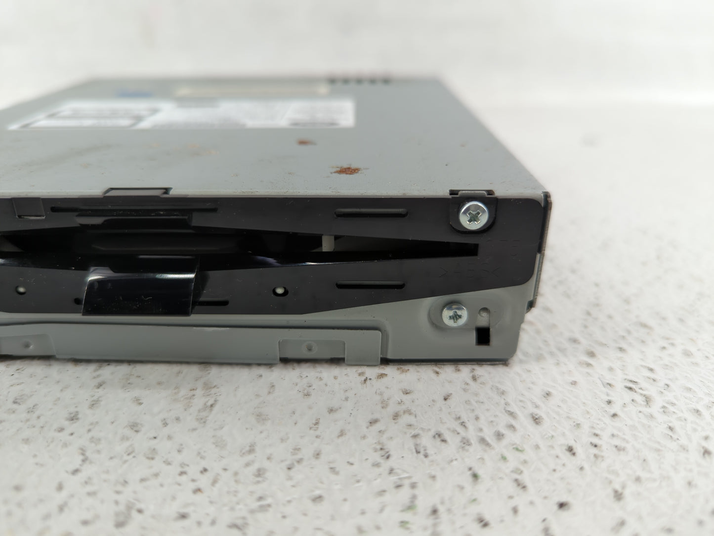 2017 Lincoln Continental Am Fm Cd Player Radio Receiver - Oemusedautoparts1.com