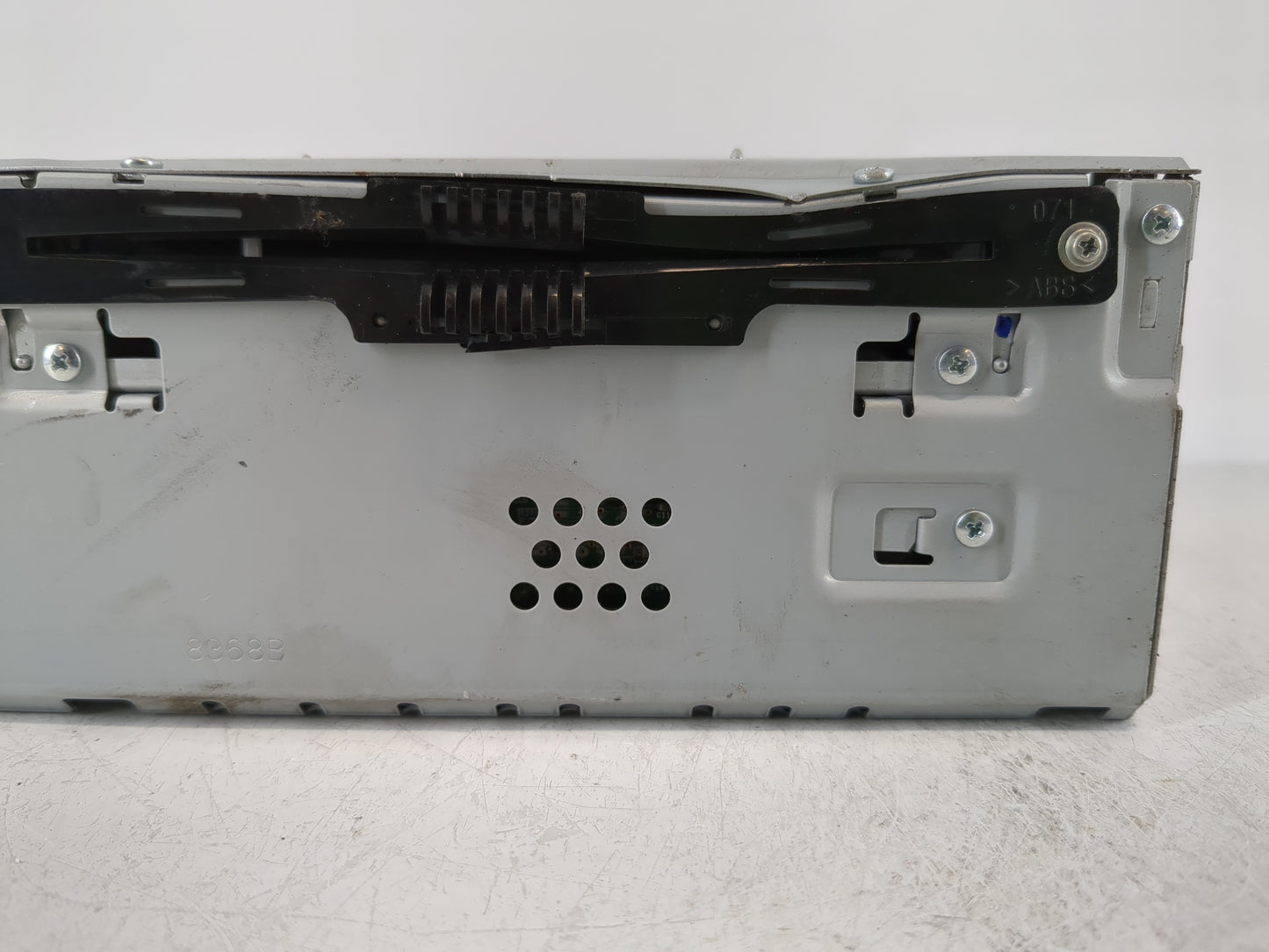 2017-2019 Lincoln Mkc Radio AM FM Cd Player Receiver Replacement P/N:GJ7T-19C107-DD Fits Fits 2017 2018 2019 OEM Used Auto P