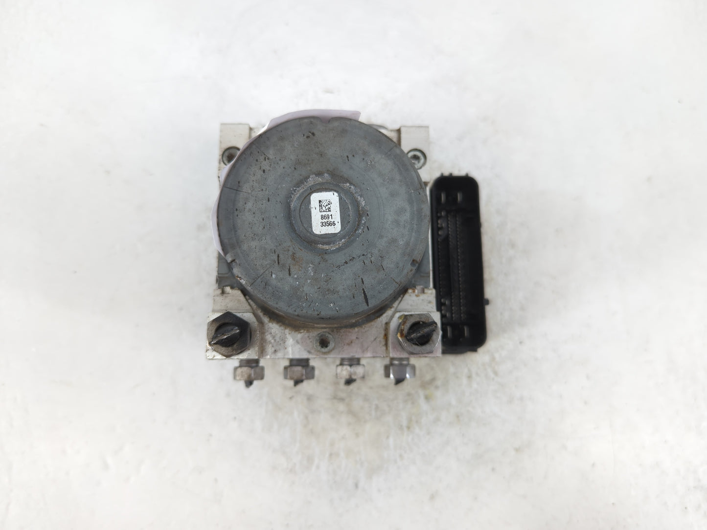 2017-2018 Lincoln Mkc ABS Pump Control Module Replacement P/N:GJ7C-2C405-AE Fits Fits 2017 2018 OEM Used Auto Parts - Oemuse