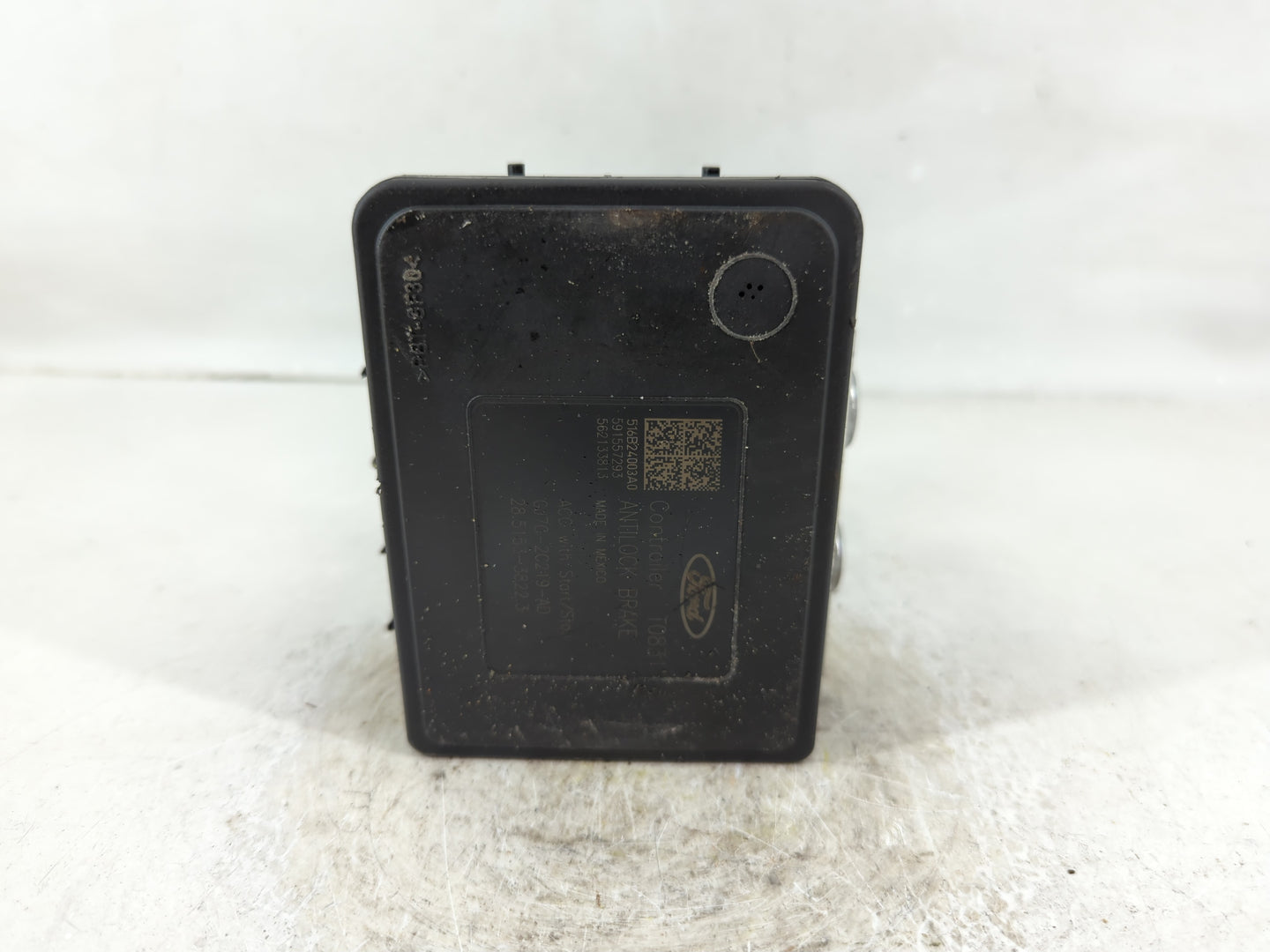 2017-2018 Lincoln Mkc ABS Pump Control Module Replacement P/N:GJ7C-2C405-AE Fits Fits 2017 2018 OEM Used Auto Parts - Oemuse