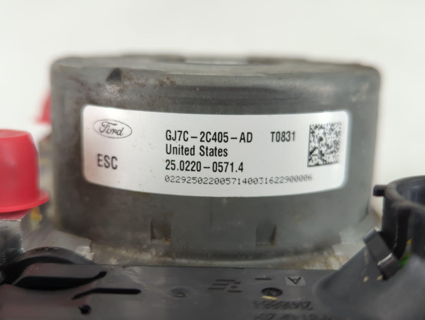 2017 Lincoln Mkc ABS Pump Control Module Replacement P/N:GJ7C-2C405-AD Fits OEM Used Auto Parts - Oemusedautoparts1.com