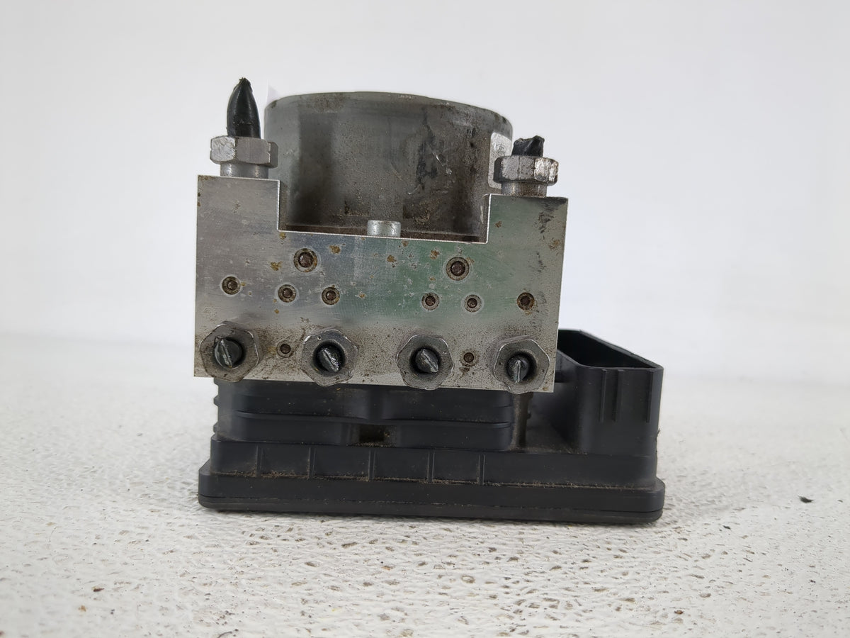 2017 Lincoln Mkc Anti-Lock Brake ABS Pump Module Actuator OEM P/N:GJ7C-2C405-AE Fits OEM Used Auto Parts - Oemusedautoparts1