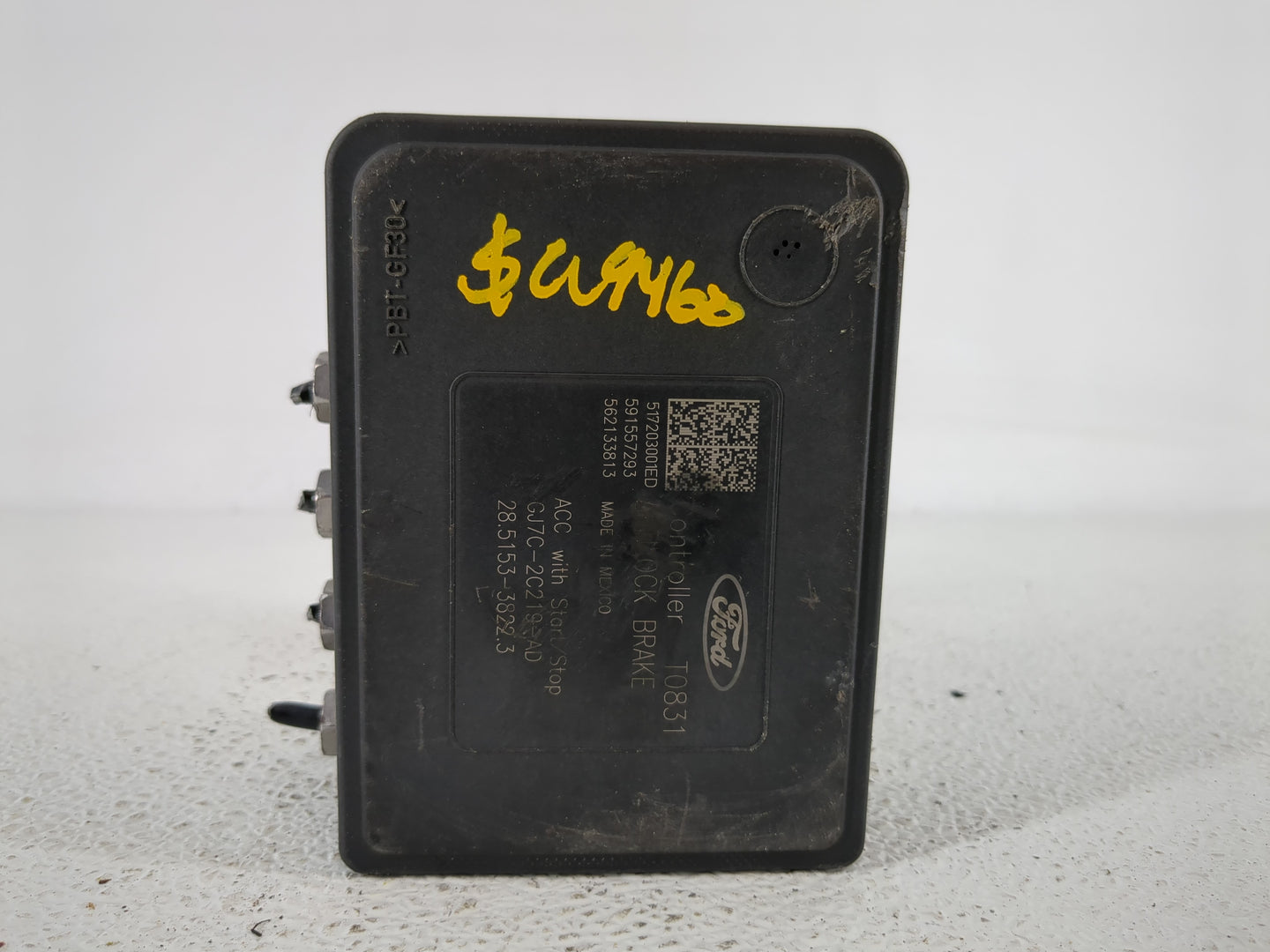 2017 Lincoln Mkc ABS Pump Control Module Replacement P/N:GJ7C-2C405-AE Fits OEM Used Auto Parts - Oemusedautoparts1.com