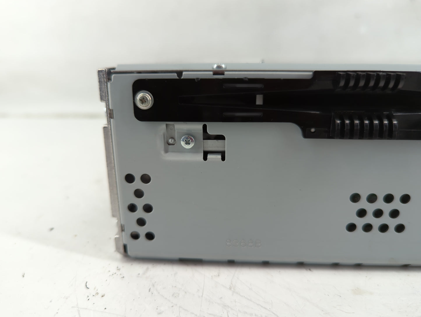 2017-2019 Lincoln Mkc Radio AM FM Cd Player Receiver Replacement Fits Fits 2017 2018 2019 OEM Used Auto Parts - Oemusedautop