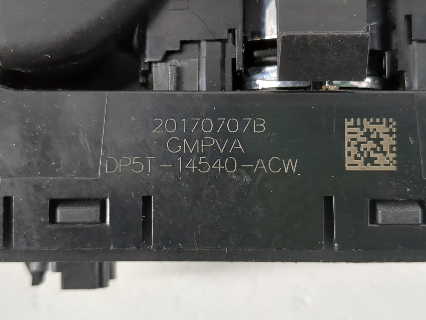 2015-2019 Lincoln Mkc Master Power Window Switch Replacement Driver Side Left P/N:DP5T-14540-ACW 20180427B Fits OEM Used Aut