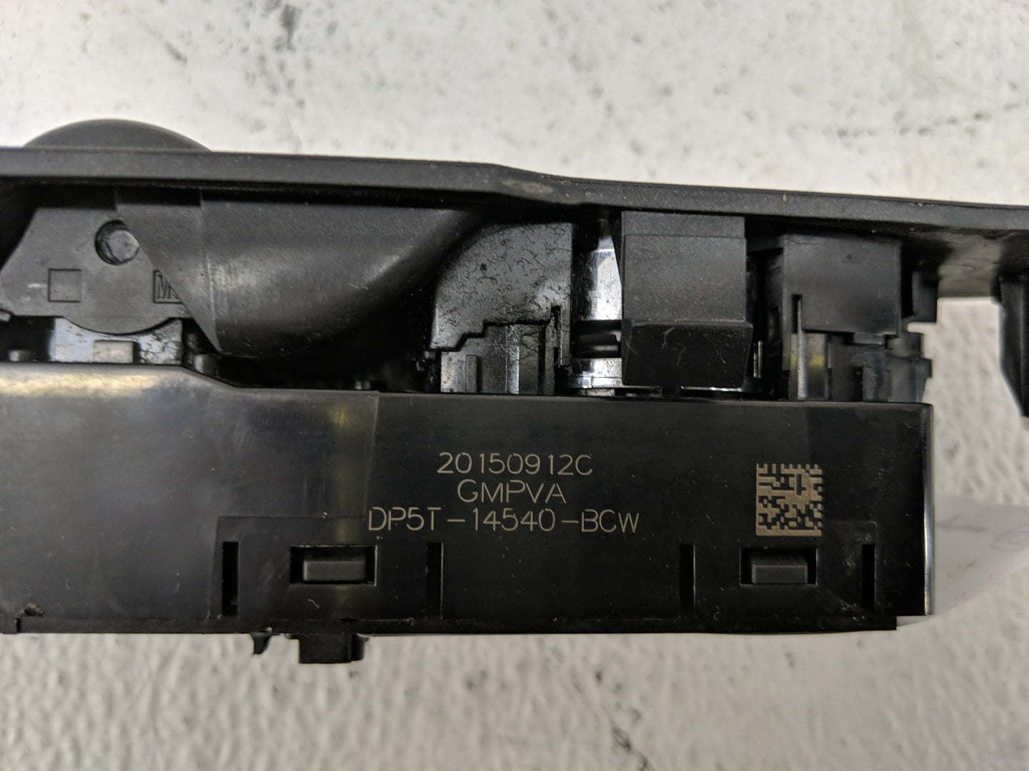 2015-2019 Lincoln Mkc Master Power Window Switch Replacement Driver Side Left P/N:DP5T-14540-ACW 20180427B Fits OEM Used Aut