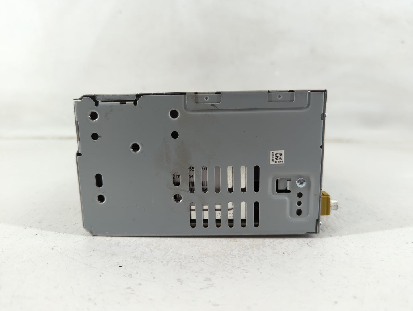 2017-2019 Lincoln Mkc Radio AM FM Cd Player Receiver Replacement Fits Fits 2017 2018 2019 OEM Used Auto Parts - Oemusedautop