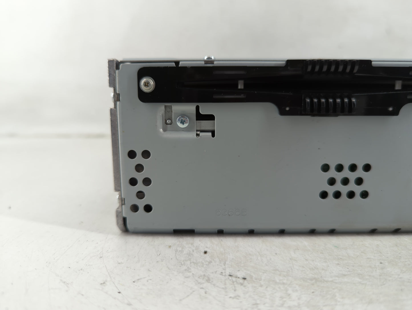2017-2019 Lincoln Mkc Radio AM FM Cd Player Receiver Replacement Fits Fits 2017 2018 2019 OEM Used Auto Parts - Oemusedautop