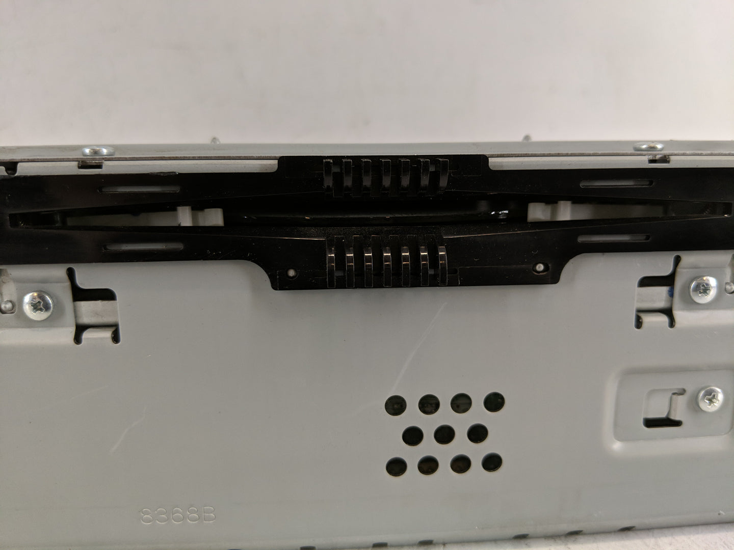 2017-2019 Lincoln Mkc Radio AM FM Cd Player Receiver Replacement P/N:GJ7T-19C107-DA Fits Fits 2017 2018 2019 OEM Used Auto P